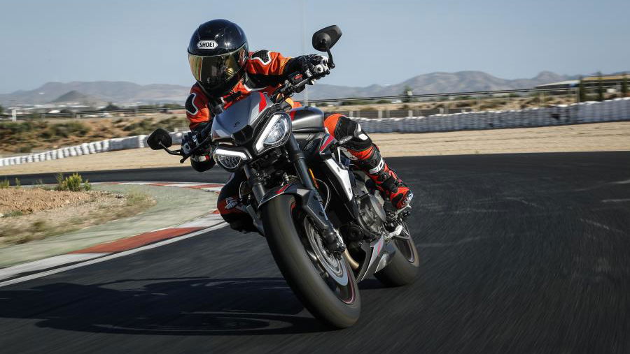 Street Triple RS
